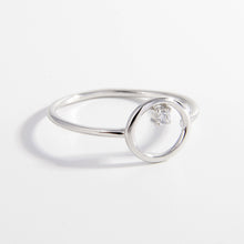 Load image into Gallery viewer, Zircon Circle 925 Sterling Silver Ring
